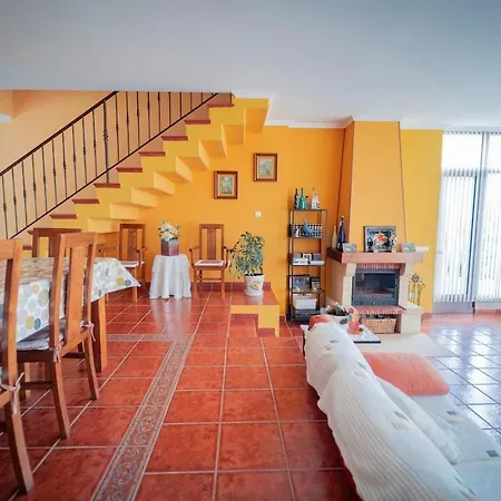 Апартаменты Casa Agra Da Modia Villanueva (A Coruna)